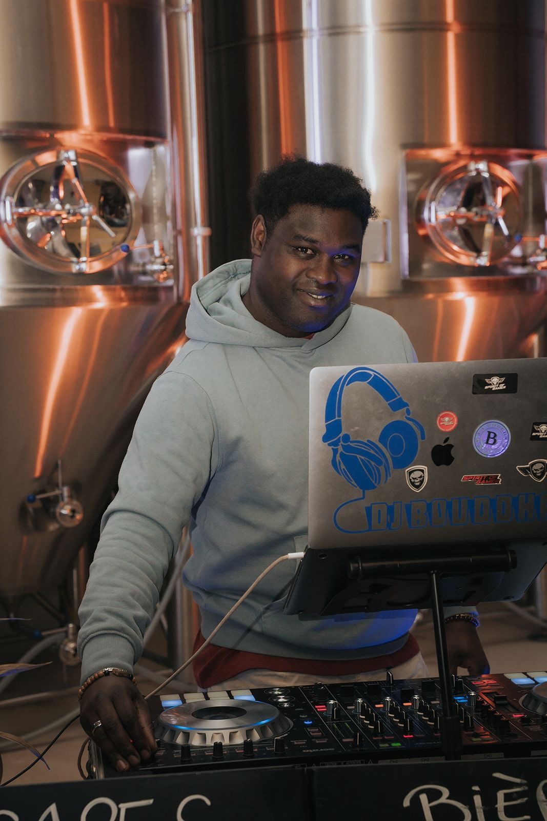 DJ Bouddha en prestation