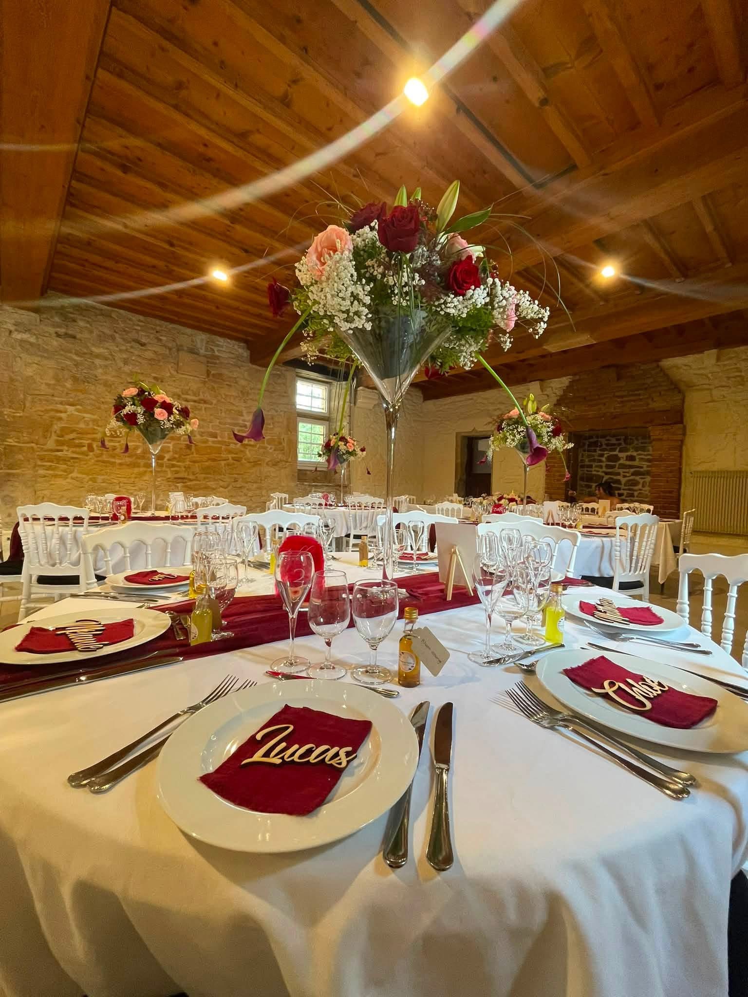 Décoration de table lors d'un mariage